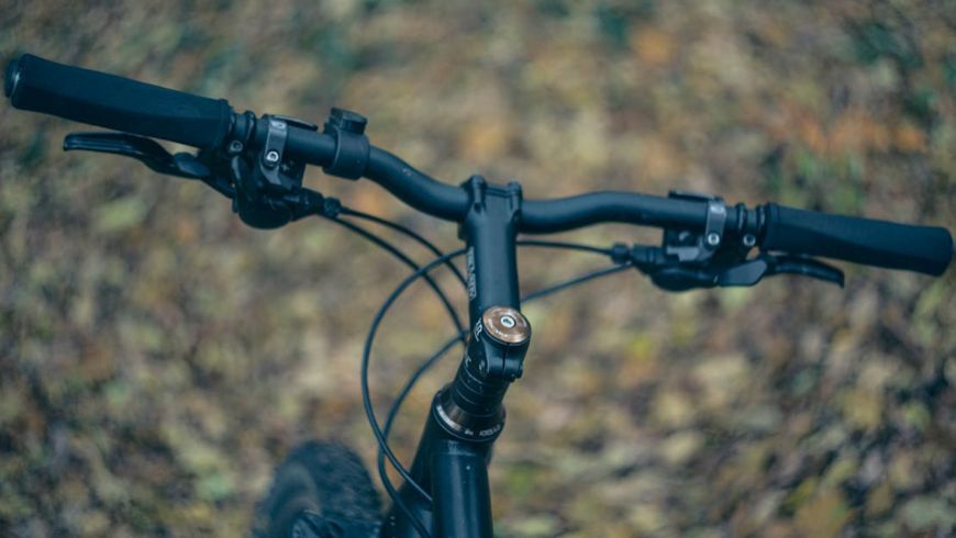 De reden om te kiezen voor een elektrische mountainbike
