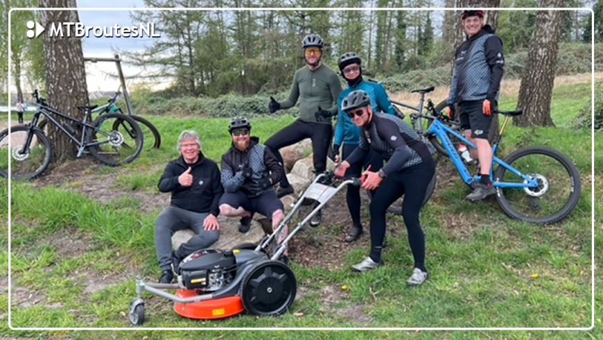 MTBroutes.nl steunt Trailcrew Emmen met terreinmaaier